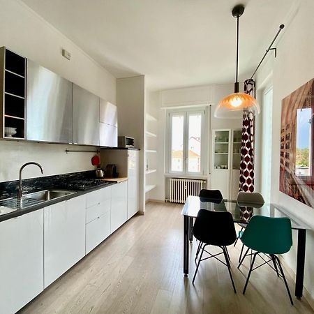 Piazzale Susa Bright Flat Con Veranda Milano Exterior foto